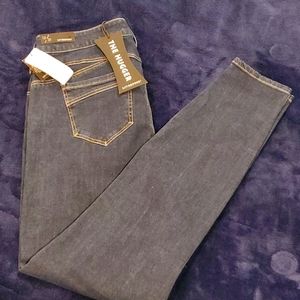 NWT Liverpool "The Hugger Skinny" Jeans
